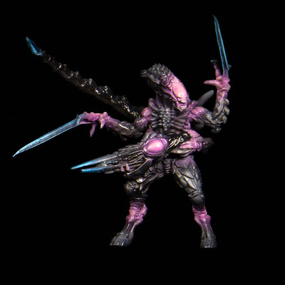 Xenonid Warrior - Pose 3