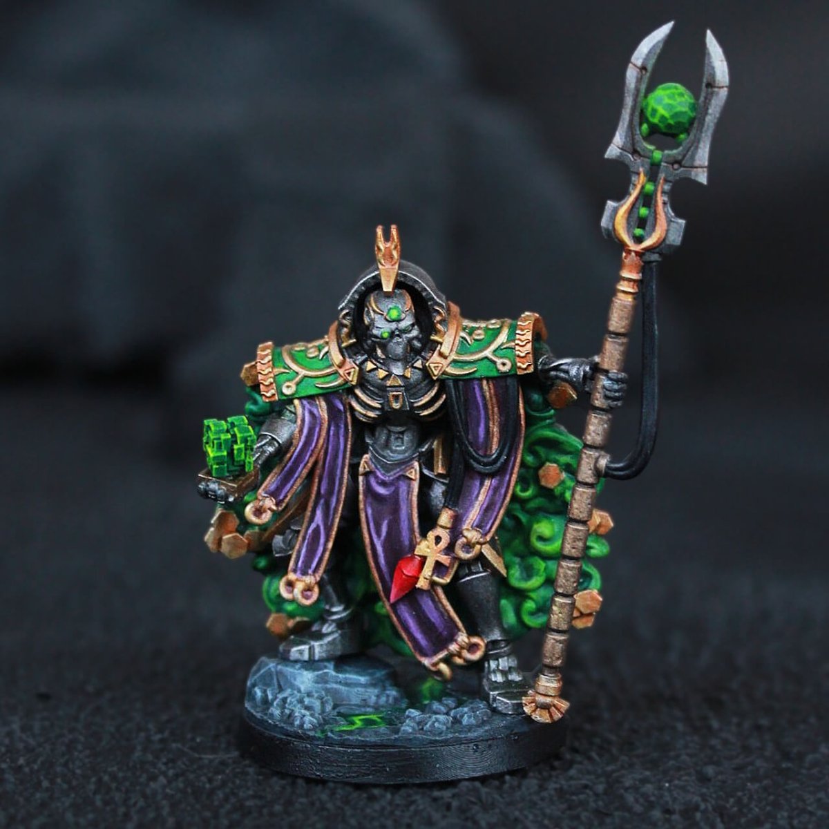The Collector of Infinity - Major Mini's